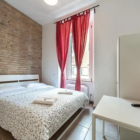 Sasa House 罗马