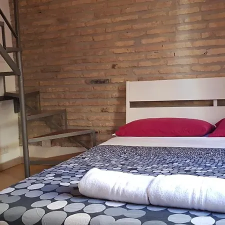 Sasa House בית הארחה רומא